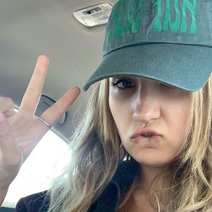 Meet your Posher, Zoe